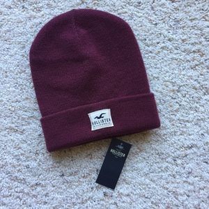 🌼 clearance item 🌼 NWT Hollister beanie